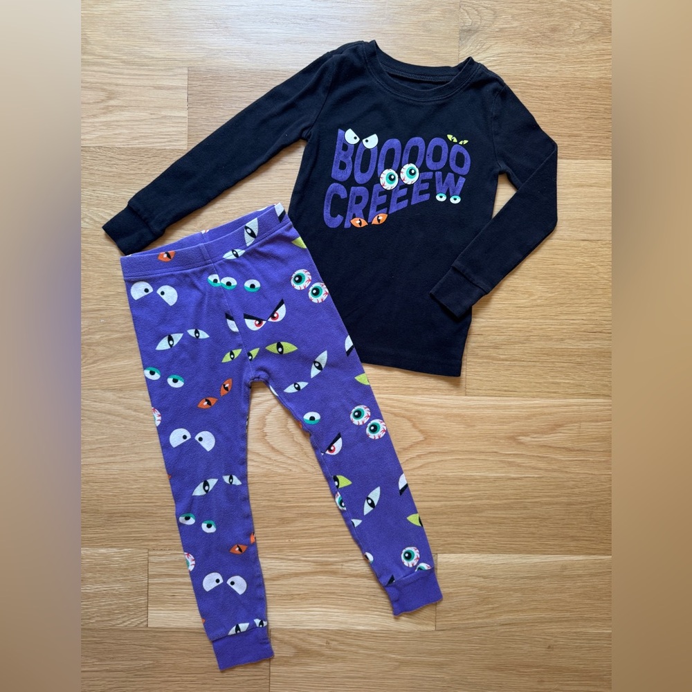 Toddler Old Navy Halloween Pajamas - Boo Crew - Size 4T